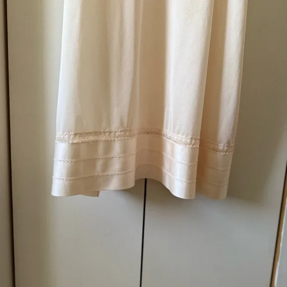 Vintage Lorraine Elegant Cream Slip Dress - Perfect for bride bridal wedding - Picture 4 of 6